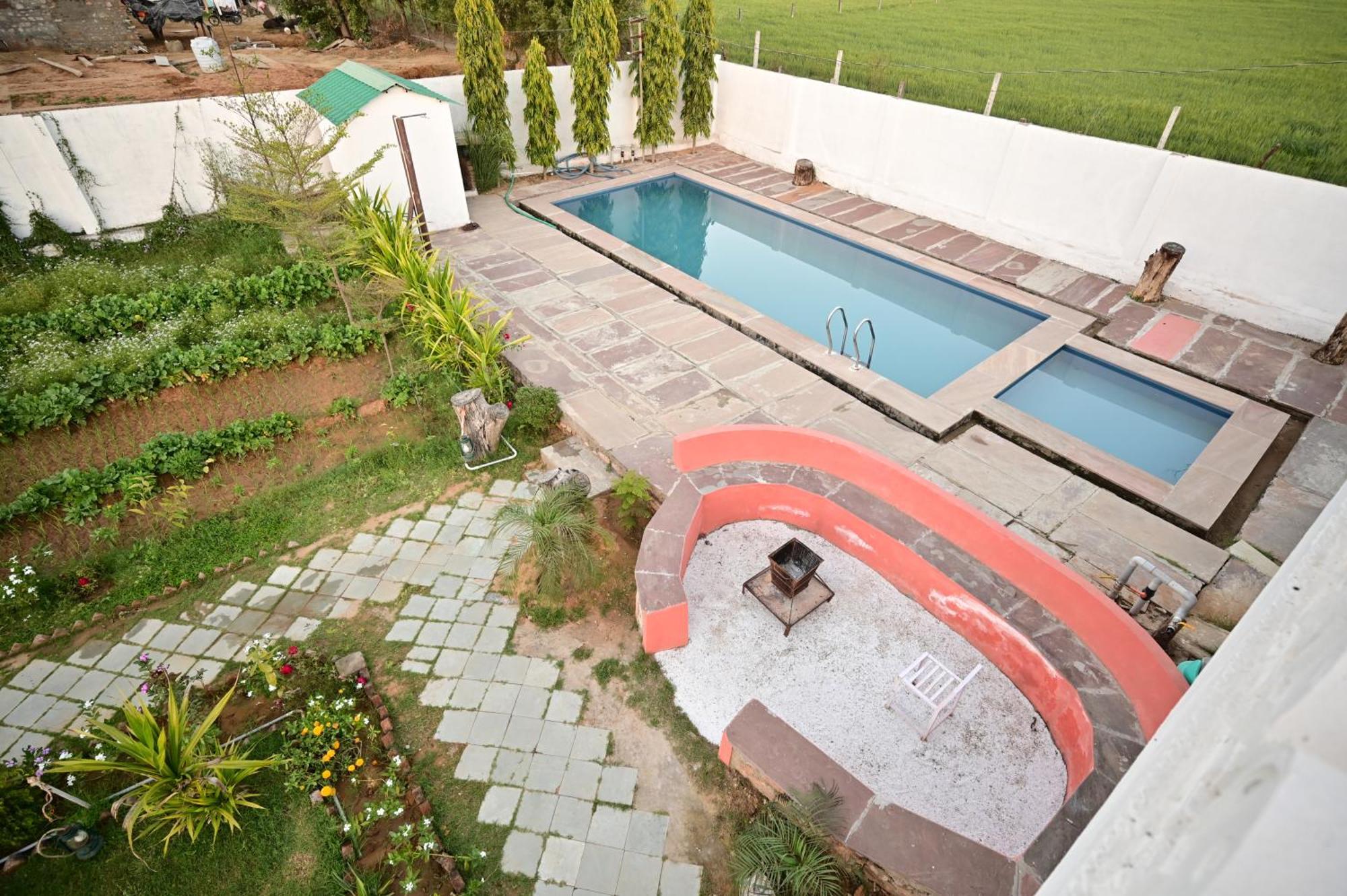 The Castle Crown - Hem Vilas Resort Ranthambhore Sawai Madhopur Exterior photo